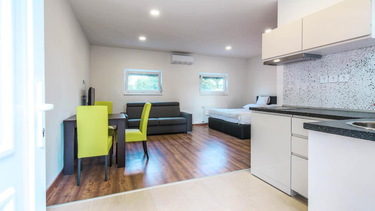 White Apartman Siófok 2 Exterior foto